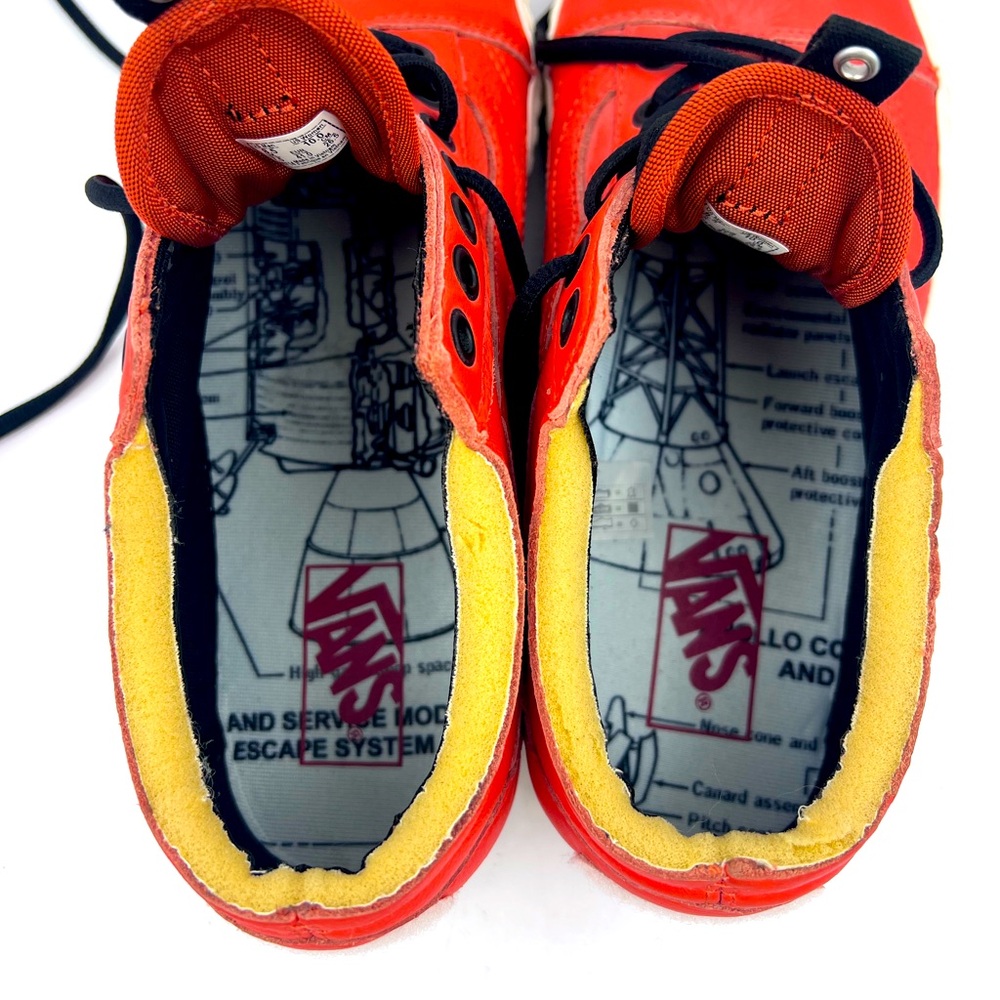 VANS OLD SCHOOL SPACE VOYAGER “FIRECRACKER ORANGE” COLLECTORS,MENS 8.5 WOMENS 10 - Picture 16 of 17